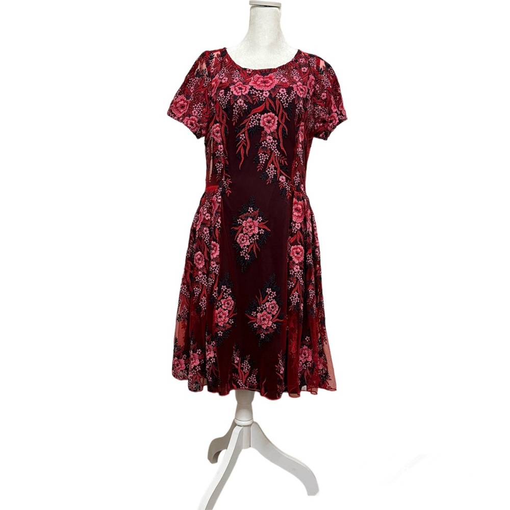 Eva Franco Short Sleeve Midi Pink and Red Flower Embroidered Dress